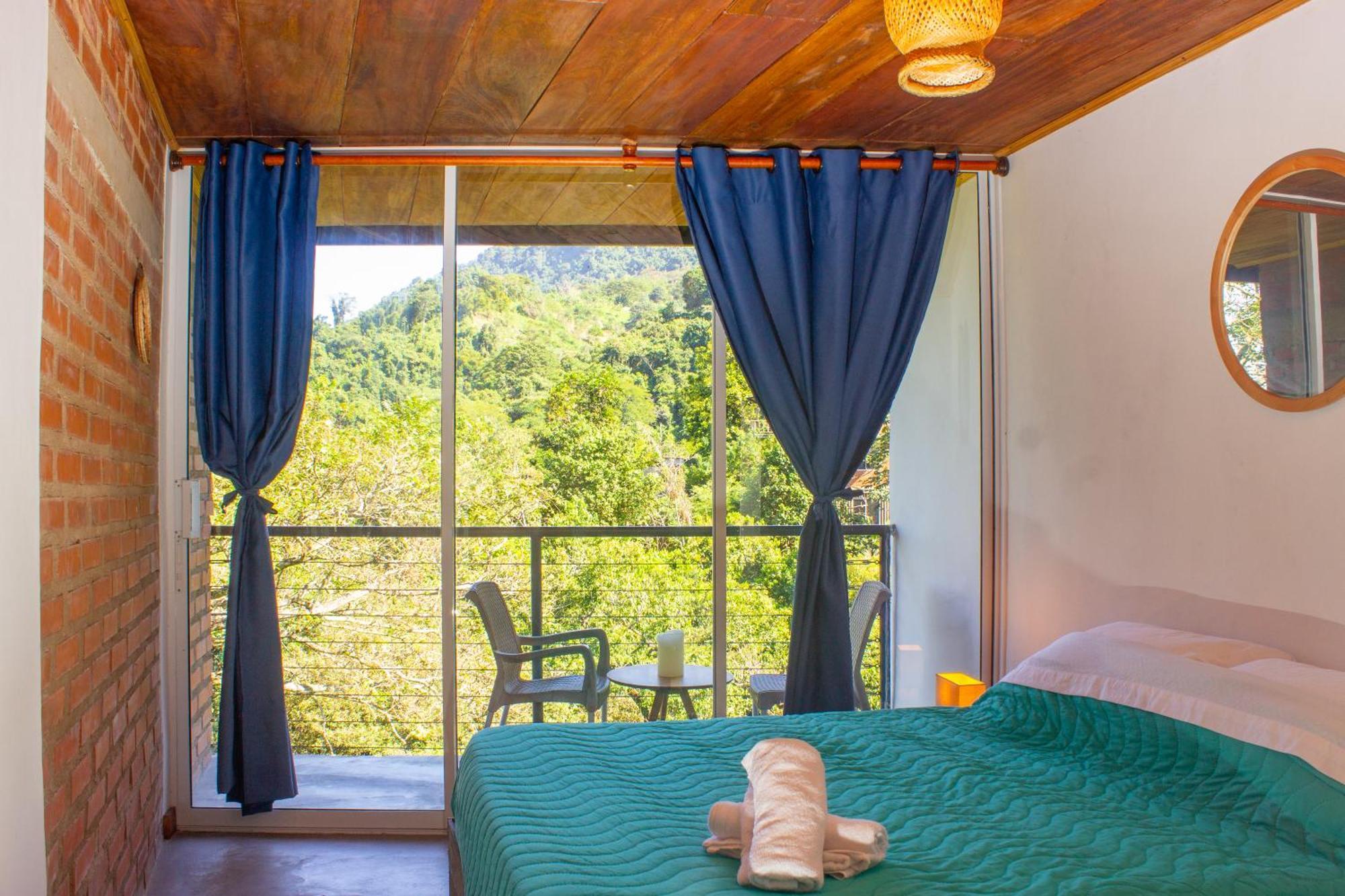 Pistacho Hostel มินกา ภายนอก รูปภาพ