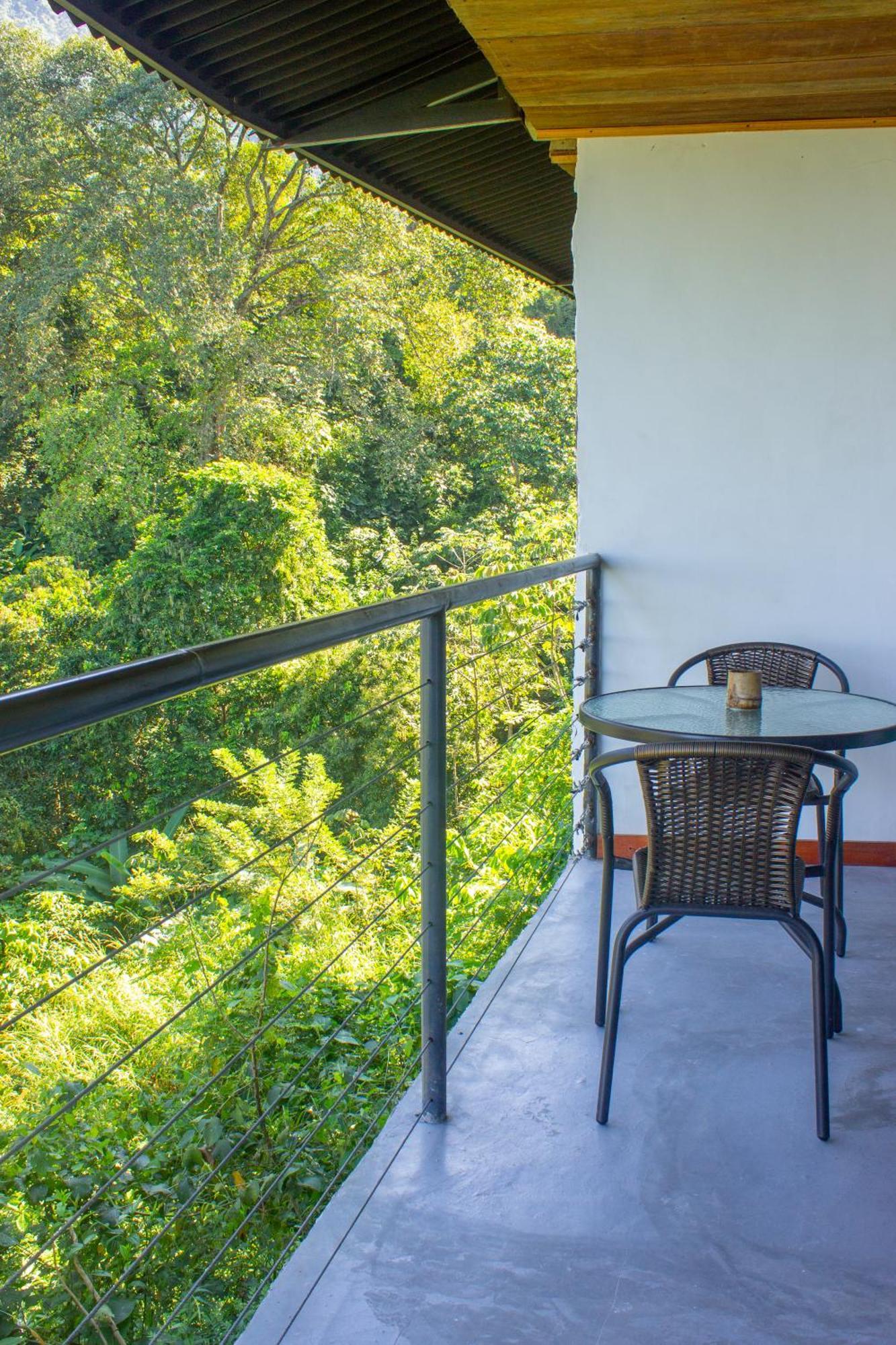 Pistacho Hostel มินกา ภายนอก รูปภาพ